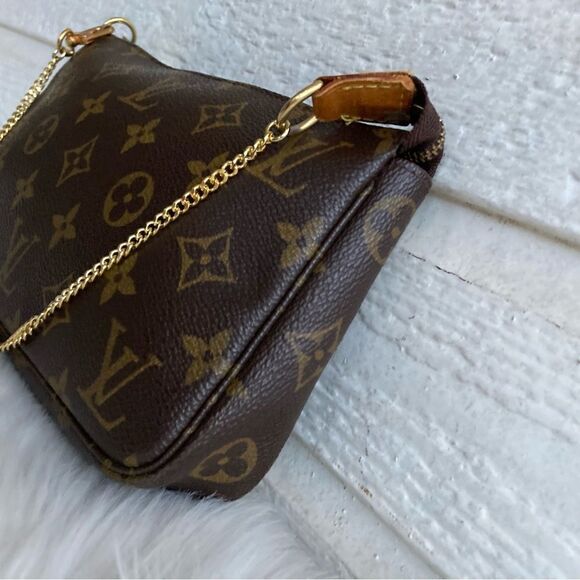 LOUIS VUITTON Monogram Chain Baguette Hobo Chain Bag Pouchette Felicie Liv - Picture 3 of 14